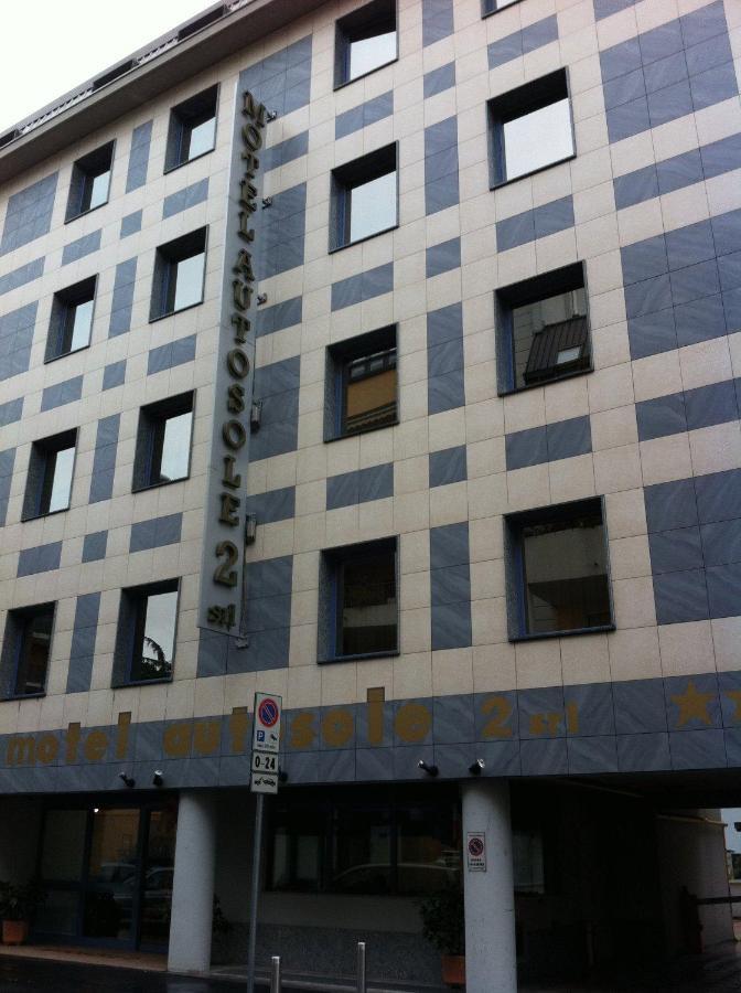 Hotel Autosole 2 Milán Exterior foto