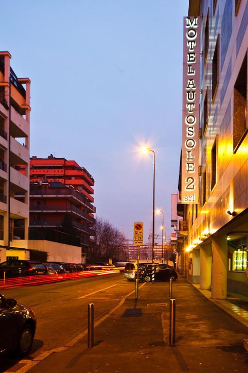 Hotel Autosole 2 Milán Exterior foto